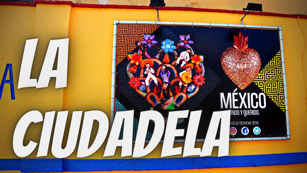 Explora artesanías en el mercado La Ciudadela